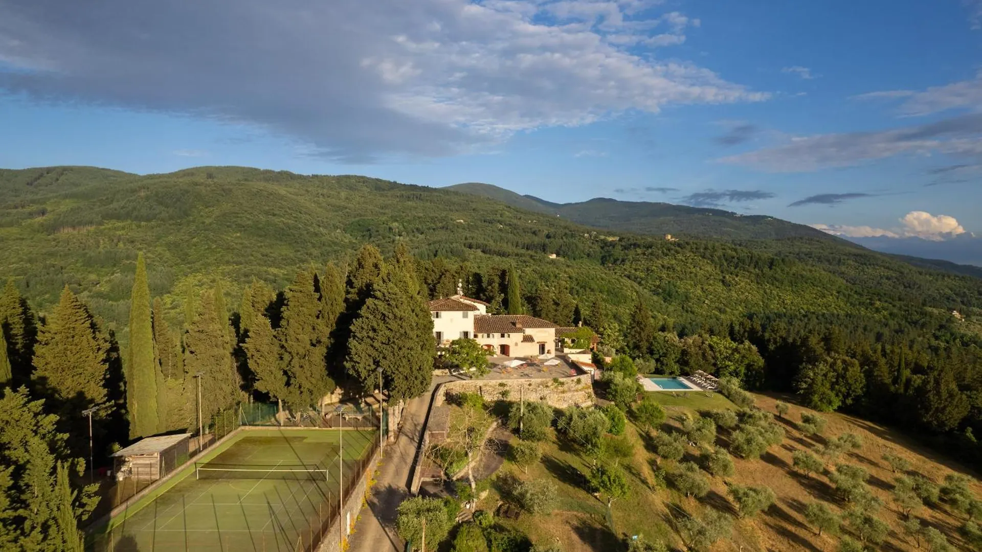Podere Castellare Pelago Фермерский дом