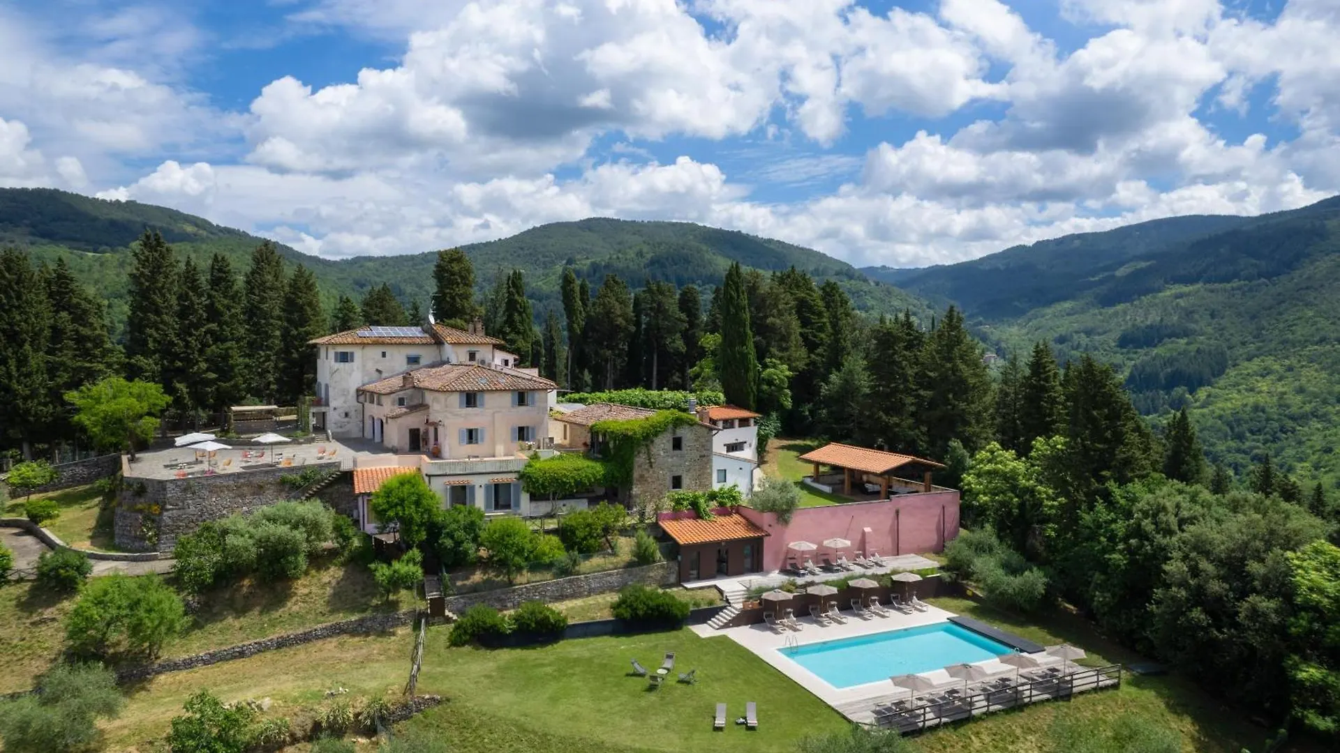 Podere Castellare Pelago 0*,  Италия